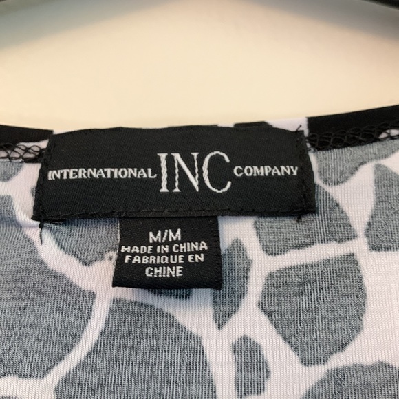INC international company tank top, Black and White, Size M, BNWT - Picture 4 of 10